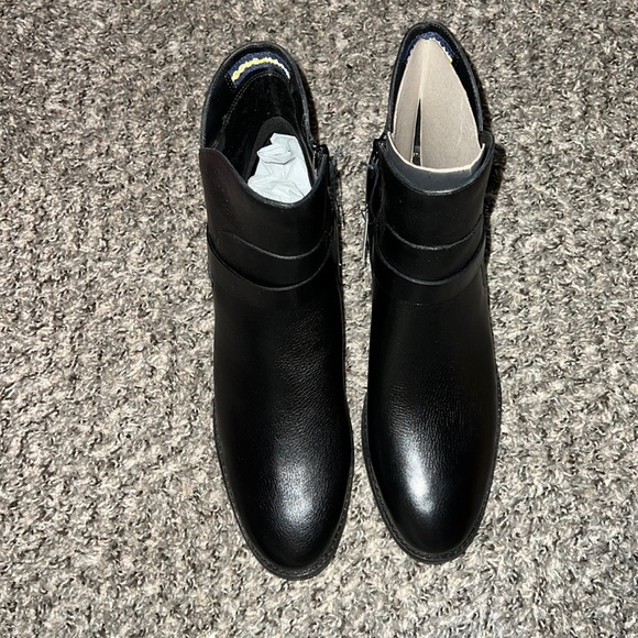 Cole Haan Women's Wylie Bootie 45MM Boot, Water Resistant Black Size. 21 - Picture 1 of 7